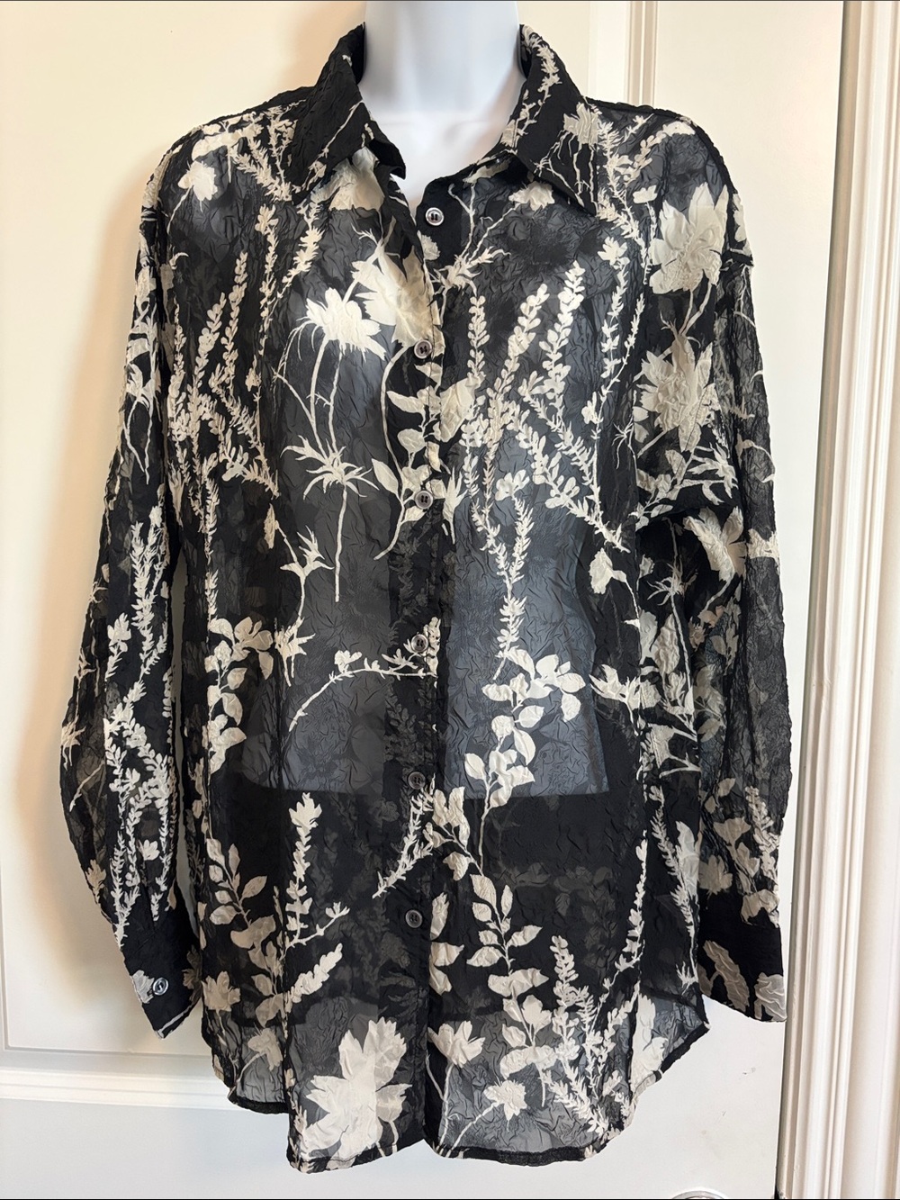 Bailey/44 Sheer Black Floral Button-Up Shirt Jacket M #70T